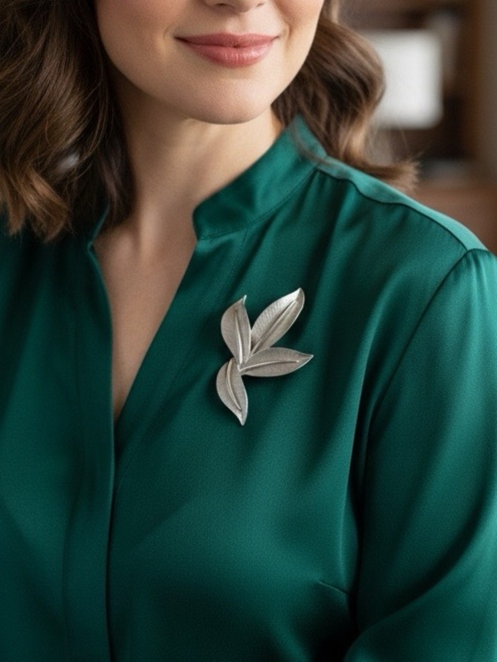 Vintage Trifari brooch